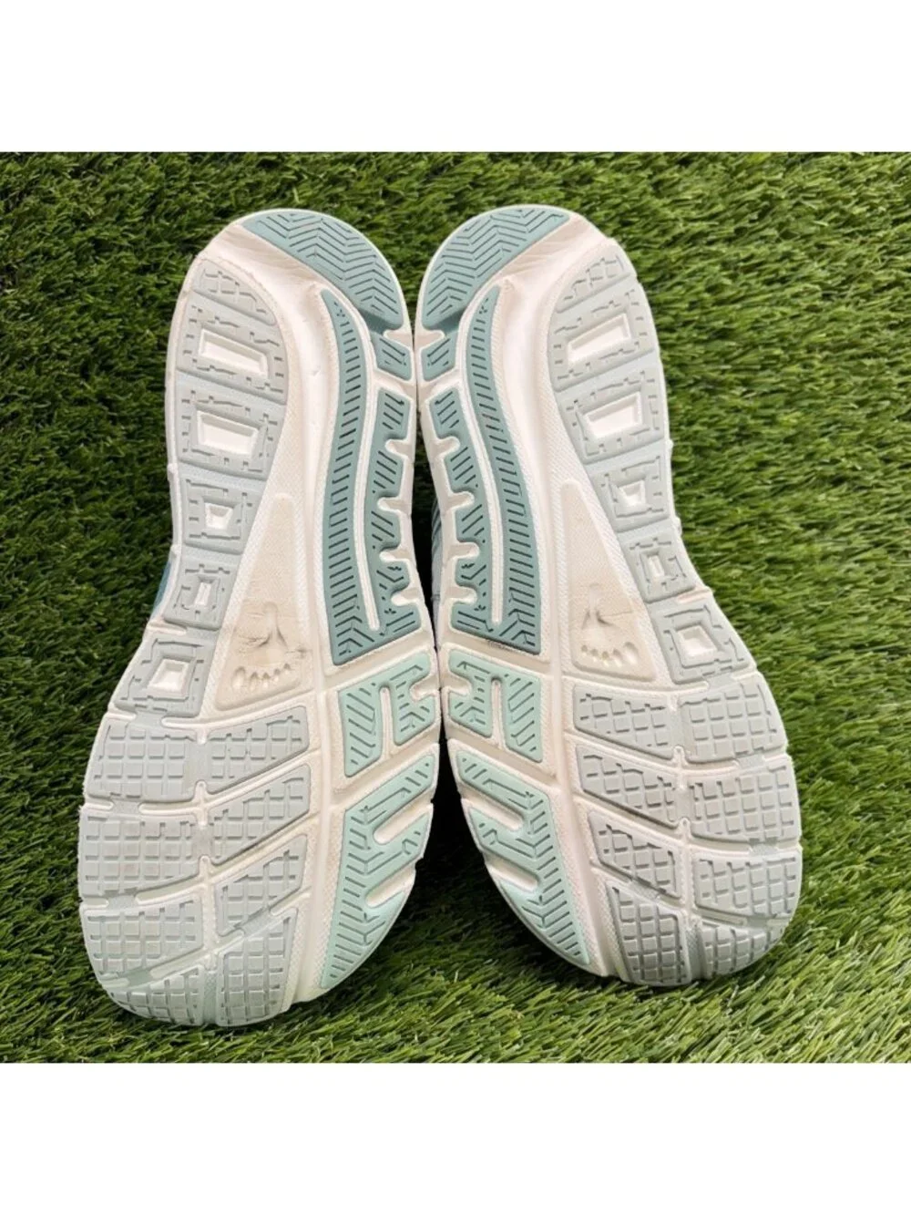 Altra Provision 4 Womens Size 9 Ice Blue White Athletic Running Shoes Sneakers
